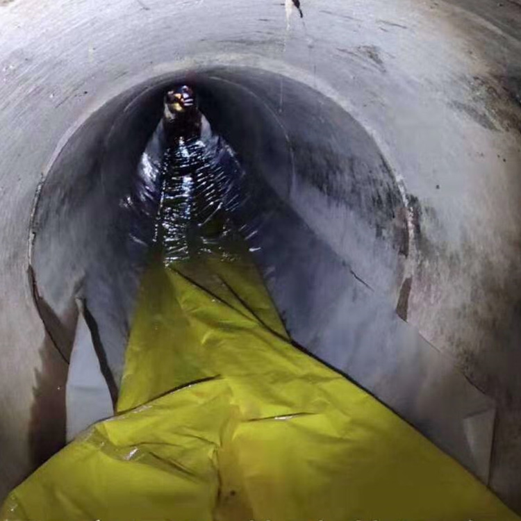 达尔罕茂明安联合管道紫外光固化修复