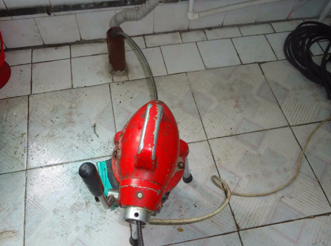 达尔罕茂明安联合下水道疏通